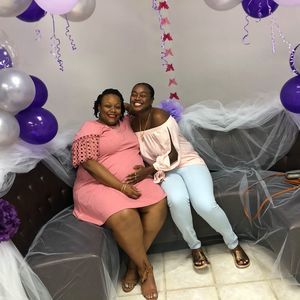 Meet your Posher, Dana